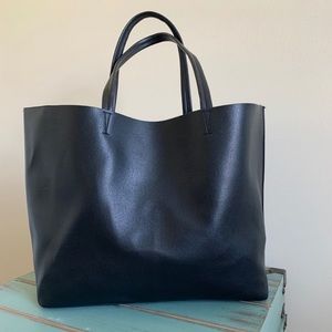 Victoria Secret Tote Bag!!